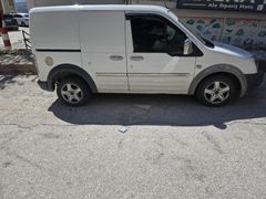 Sahibinden Ford Tourneo Connect 1.8 TDCI K210 S Blackline 2012 Model