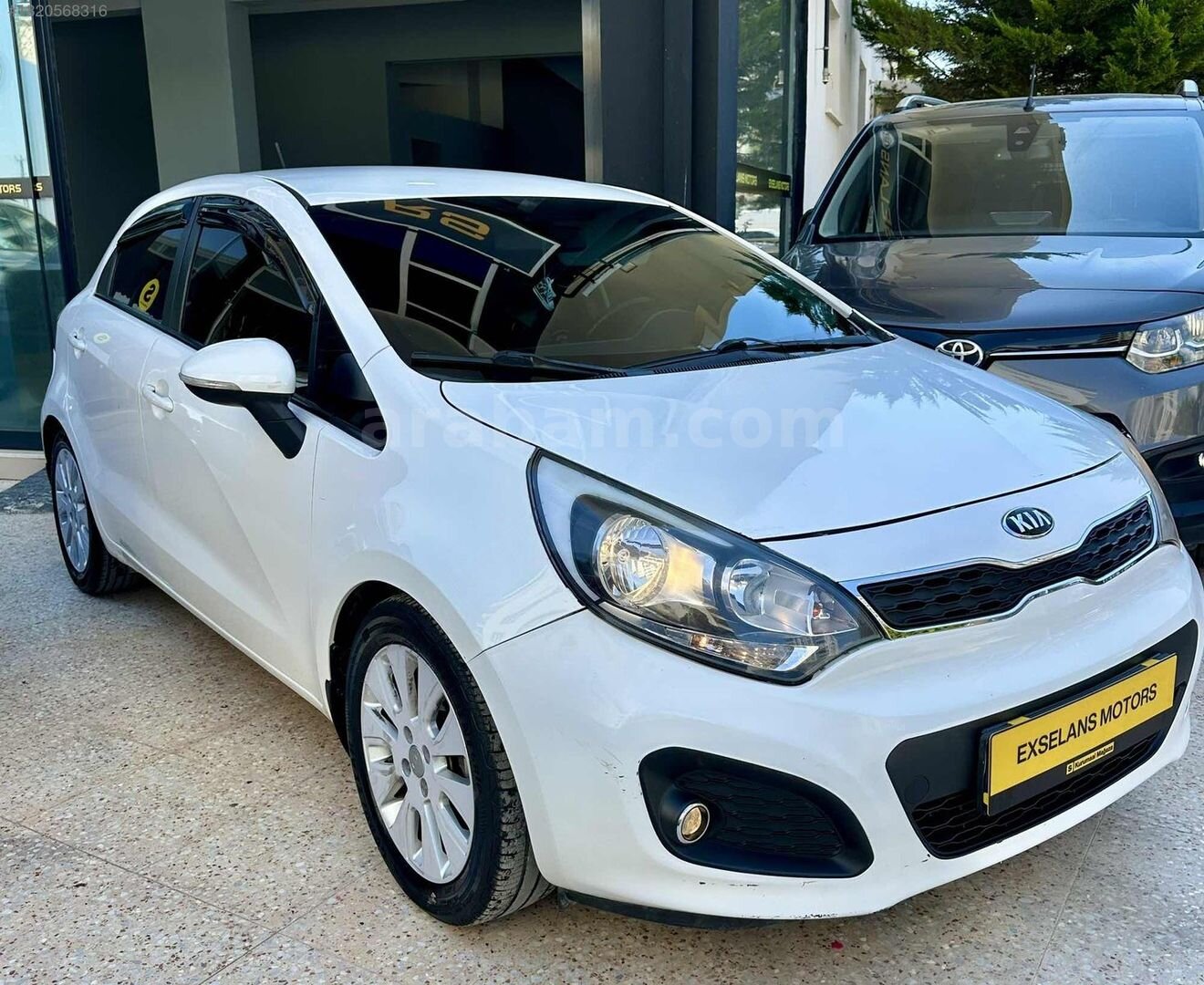 Galeriden Kia Rio 1.25 CVVT Fancy 2014 Model Kilis 133.000 km Beyaz 2