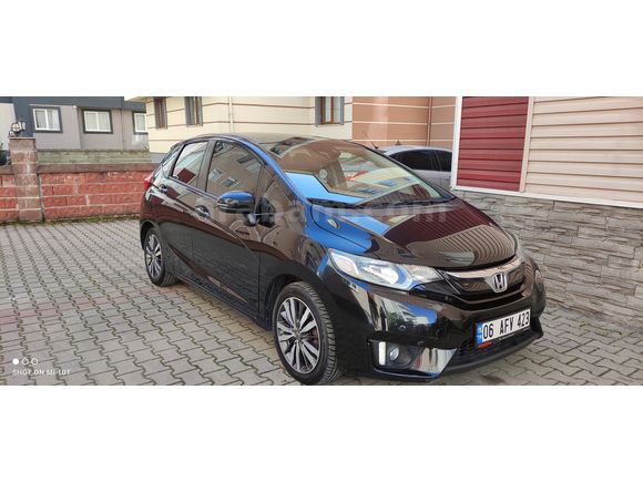 Sahibinden Temiz  Aile Arabası Honda Jazz 1.3 Elegance 2017 Model