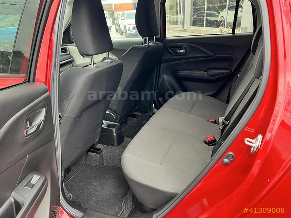 SUZUKİ ADAŞEN'den SWİFT 1.2 HYBRİD PULSE ÇİFT RENK İLK ELDEN