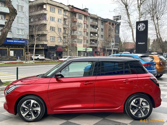 SUZUKİ ADAŞEN'den SWİFT 1.2 HYBRİD PULSE ÇİFT RENK İLK ELDEN