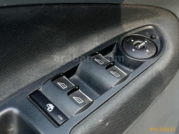 ADAŞEN'den 2013 MODEL C-MAX DEĞİŞENSİZ TİTANİUM CAM TVN