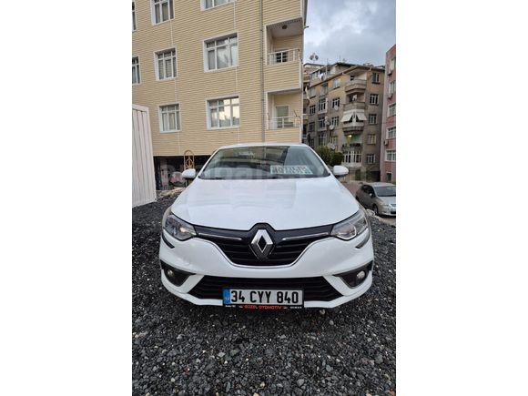 Galeriden Renault Megane 1.5 Blue DCI Touch 2020 Model İstanbul