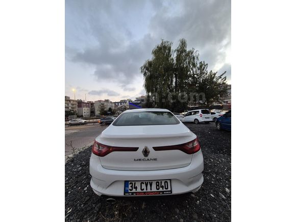 Galeriden Renault Megane 1.5 Blue DCI Touch 2020 Model İstanbul