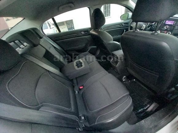Galeriden Renault Megane 1.5 Blue DCI Touch 2020 Model İstanbul