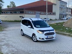 Galeriden Ford Tourneo Courier 1.5 TDCi Delux 2017 Model Van