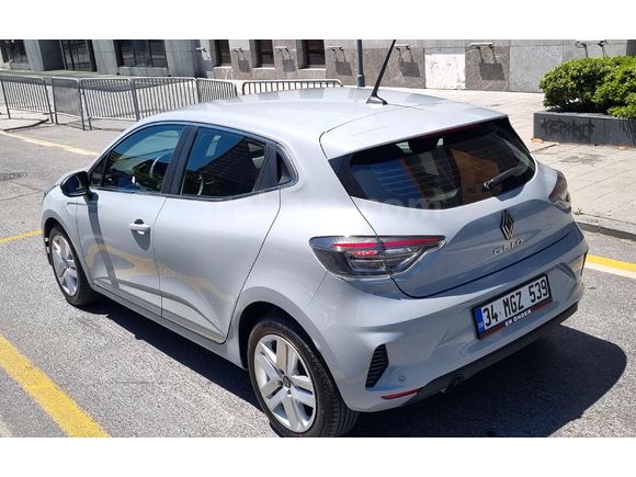 ** ER ÖNDER * 2024 - RENAULT CLIO -  Evolution PAKET - HATASIZ - SERVİS BAKIMLI
