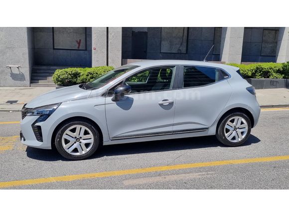 ** ER ÖNDER * 2024 - RENAULT CLIO -  Evolution PAKET - HATASIZ - SERVİS BAKIMLI