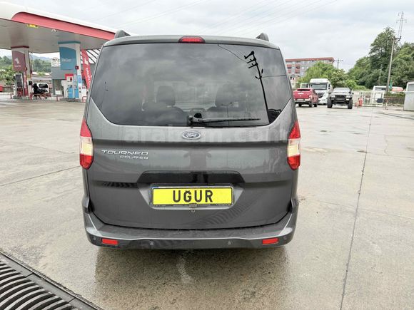 Galeriden Ford Tourneo Courier 1.5 EcoBlue Titanium 2023 Model Rize