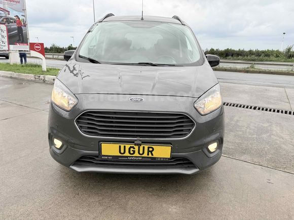 Galeriden Ford Tourneo Courier 1.5 EcoBlue Titanium 2023 Model Rize