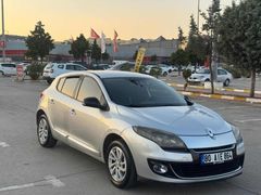 S CARS'dan TEMİZ İLK ELDEN MEGAN'3 DÜŞÜK KİLOMETRE