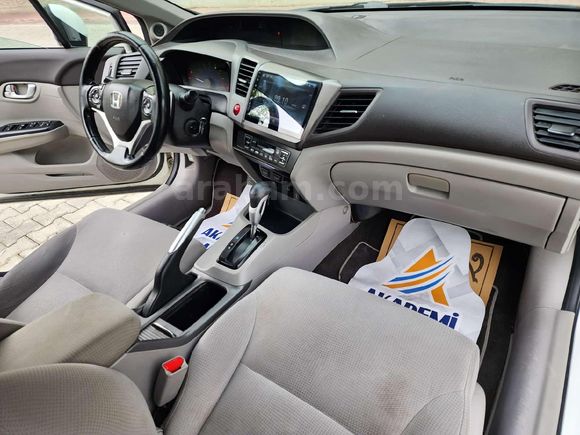AKADEMİ AUTO DAN OTOMATİK ELEGANCE CİVİC
