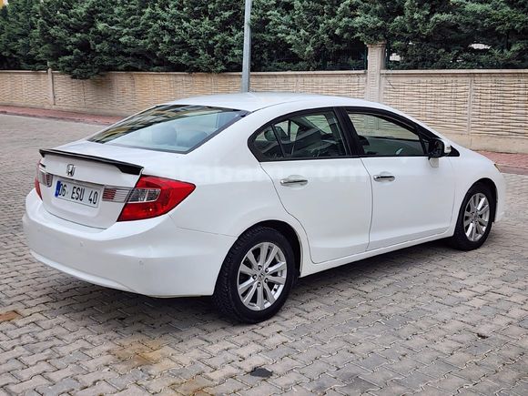AKADEMİ AUTO DAN OTOMATİK ELEGANCE CİVİC