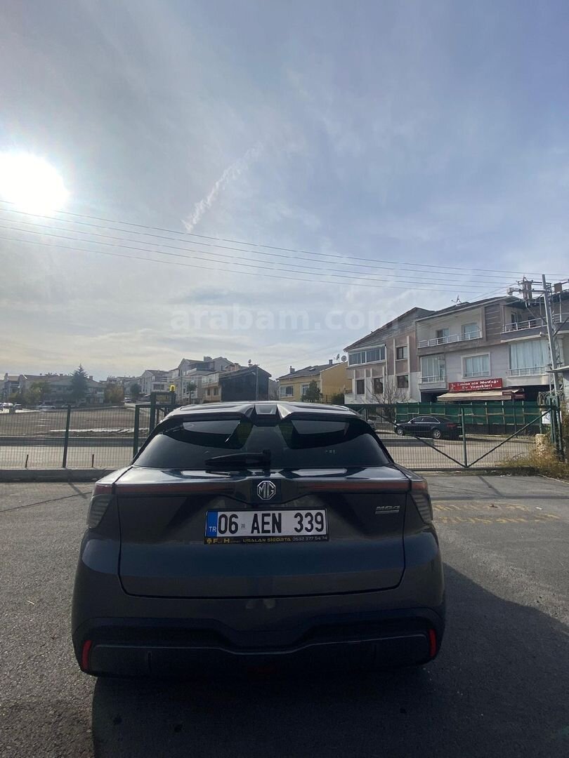 Sahibinden MG MG4 Luxury 2023 Model Ankara 73.000 km Füme 5