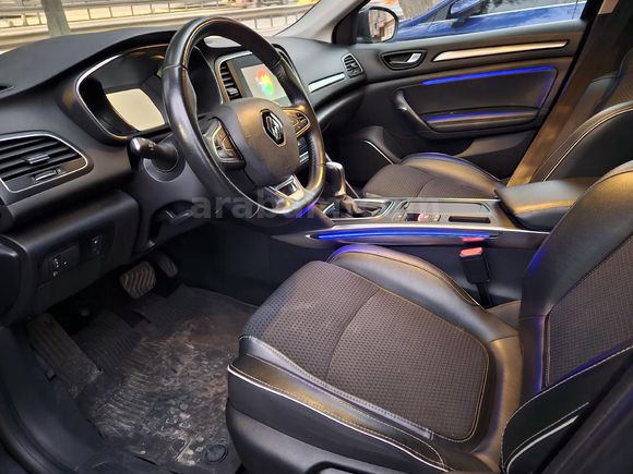 Galeriden Renault Megane 1.5 dCi Icon 2018 Model İstanbul