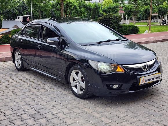 AKADEMİ AUTO DAN OTOMATİK ELEGANCE CİVİC DEĞİŞENSİZ