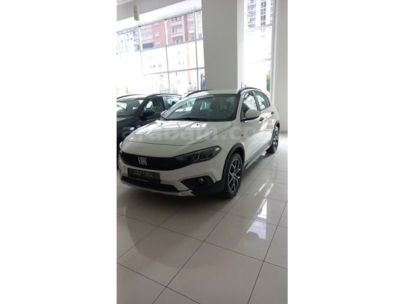 Sahibinden Fiat Egea Cross 1.4 Fire Urban 2025 Model Mersin