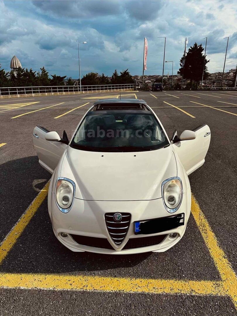 Sahibinden Alfa Romeo MiTo 1.4 T MultiAir Sportivo 2012 Model İstanbul 135.000 km Beyaz 1