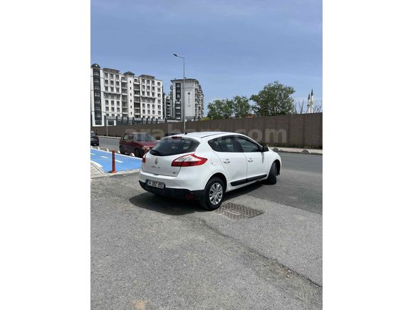 Sahibinden Renault Megane 1.5 dCi Joy 2013 Model 