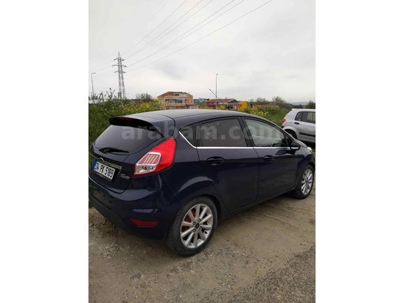Sahibinden Ford Fiesta 1.0 GTDi Titanium 2016 Model  99.000 km Lacivert