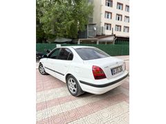 Sahibinden Hyundai Elantra 1.6 GLS 2003 Model  260.000 km Beyaz