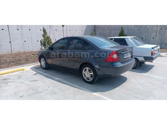 Sahibinden Ford Focus 1.6 TDCi Ghia 2008 Model