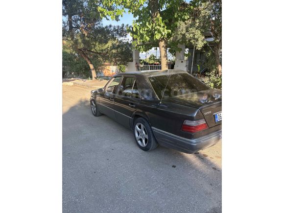 Sahibinden Mercedes - Benz E 200 1994 Model 