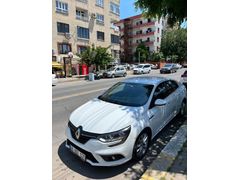 Sahibinden Renault Megane 1.5 dCi Touch 2018 Model  206.000 km Beyaz