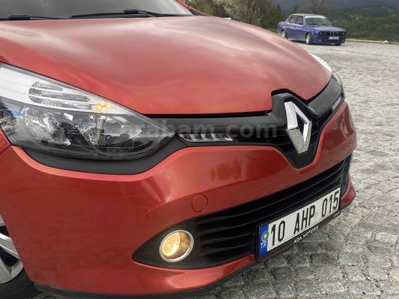 Sahibinden Renault Clio 1.2 Joy 2013 Model  100.000 km Kırmızı
