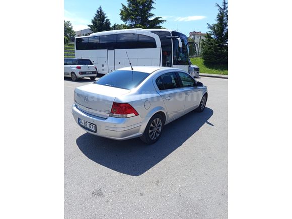 Sahibinden Opel Astra 1.3 CDTI Enjoy 111.Yıl 2011 Model