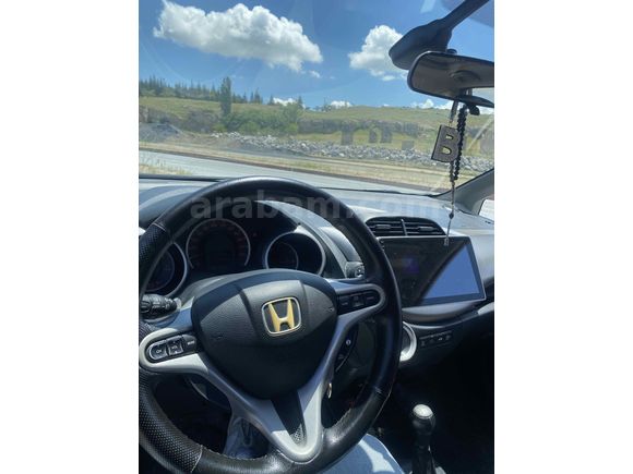 SAĞLIKÇIDAN HONDA JAZZ