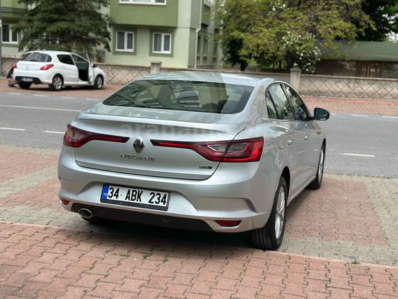 Galeriden Renault Megane 1.5 dCi Touch 2017 Model Kayseri