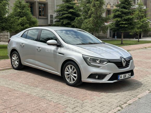 Galeriden Renault Megane 1.5 dCi Touch 2017 Model Kayseri