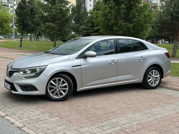 Galeriden Renault Megane 1.5 dCi Touch 2017 Model Kayseri