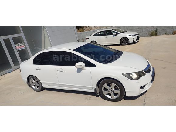 DEĞİŞENSİZ, TRAMERSİZ VE BAKIMLI CIVIC
