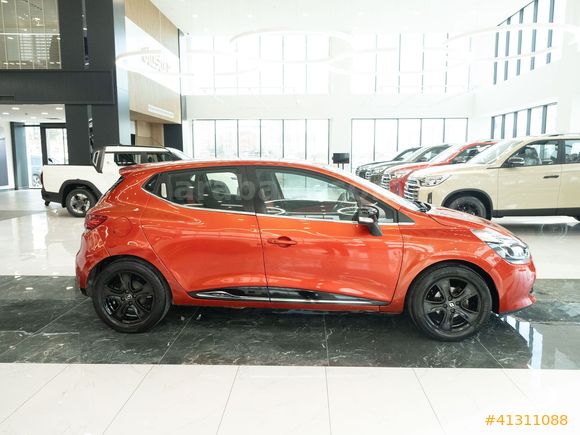 OTOSTORE'DAN Clio 0.9 TCe Turbo Icon 2012
