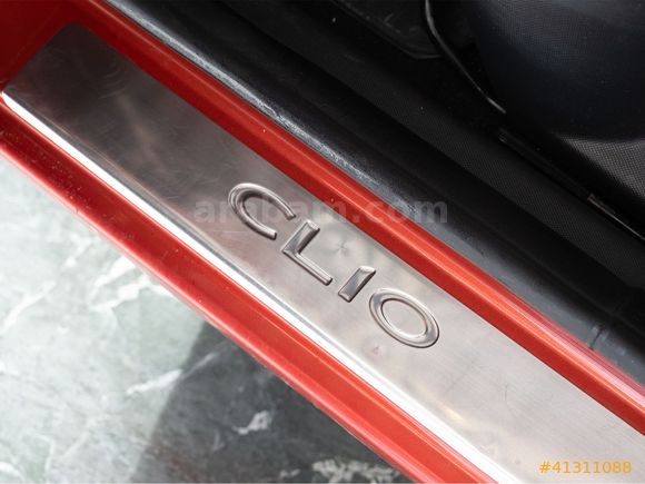 OTOSTORE'DAN Clio 0.9 TCe Turbo Icon 2012