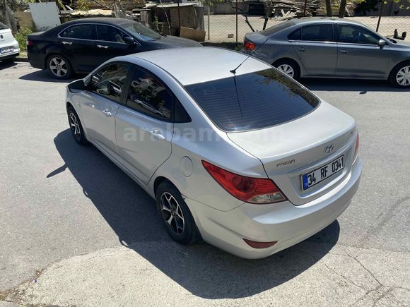Sahibinden Hyundai Accent Blue 
