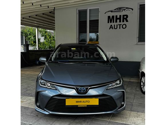 Galeriden Toyota Corolla 1.8 Hybrid Dream 2020 Model Antalya 127.618 km Mavi (metalik)