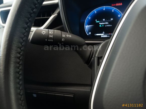 OTOSTORE'DAN COROLLA 1.5 DREAM MULTIDRIVE S 2023