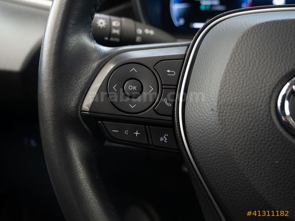 OTOSTORE'DAN COROLLA 1.5 DREAM MULTIDRIVE S 2023