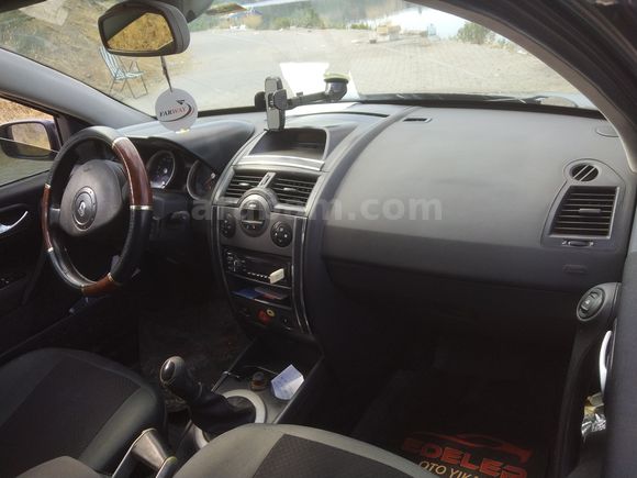Sahibinden Renault Megane 1.6 Dynamique 2005 Model 