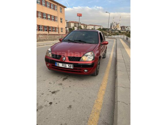 Sahibinden Renault Clio 1.4 Privilege 2005 Model 
