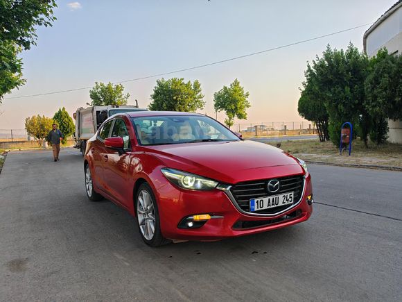 Sahibinden Mazda 3 1.5 SkyActive-G Power Sense 2018 Model