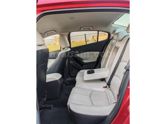 Sahibinden Mazda 3 1.5 SkyActive-G Power Sense 2018 Model
