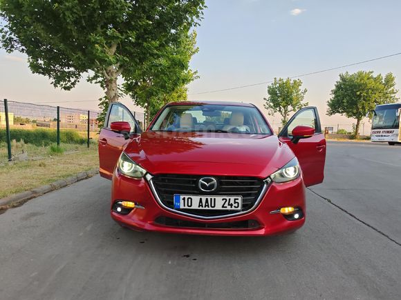 Sahibinden Mazda 3 1.5 SkyActive-G Power Sense 2018 Model