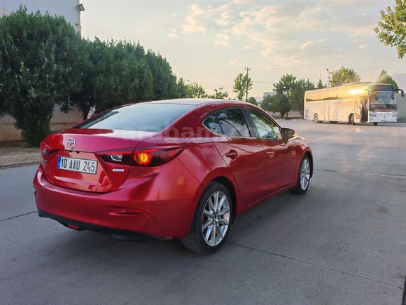 Sahibinden Mazda 3 1.5 SkyActive-G Power Sense 2018 Model