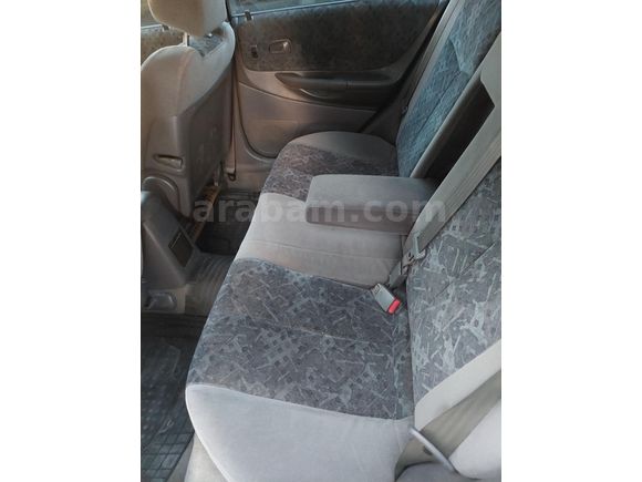 Sahibinden Düşük kilometreli Kazasız boyasız orjinal Mazda 323 1.5 GLX2000 model
