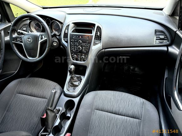 HATASIZ OPEL ASTRA 1.6 EDİTİON PLUS 2016 MODEL SERVİS BAKIMLI !