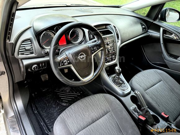 HATASIZ OPEL ASTRA 1.6 EDİTİON PLUS 2016 MODEL SERVİS BAKIMLI !